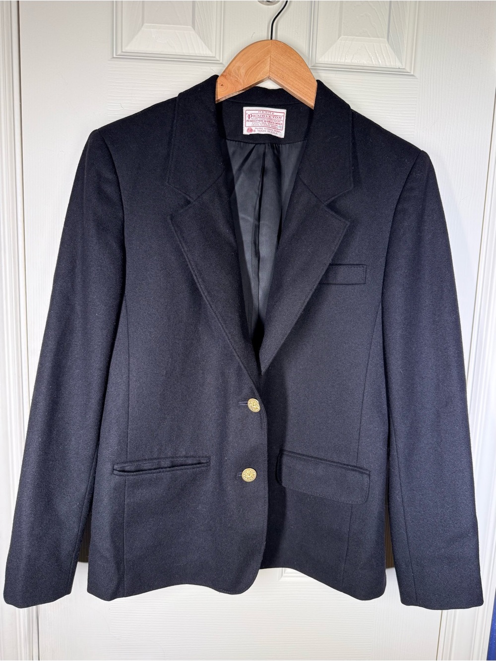Vintage 80s Pendleton Black Wool Blazer with Gold Buttons 12p